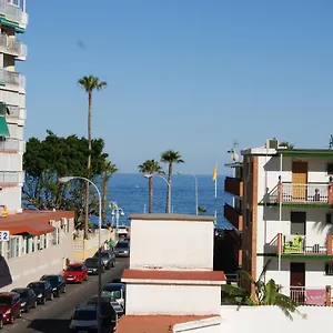 https://apartamento-benalmadena-beach-residencia-torrealmadena.es-andalucia.com